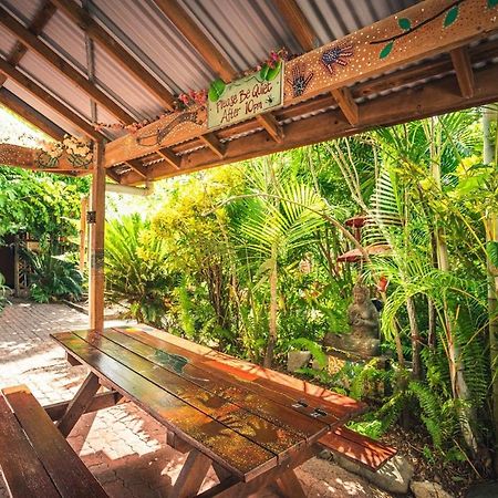 Tropic Days Boutique Hostel Cairns Luaran gambar