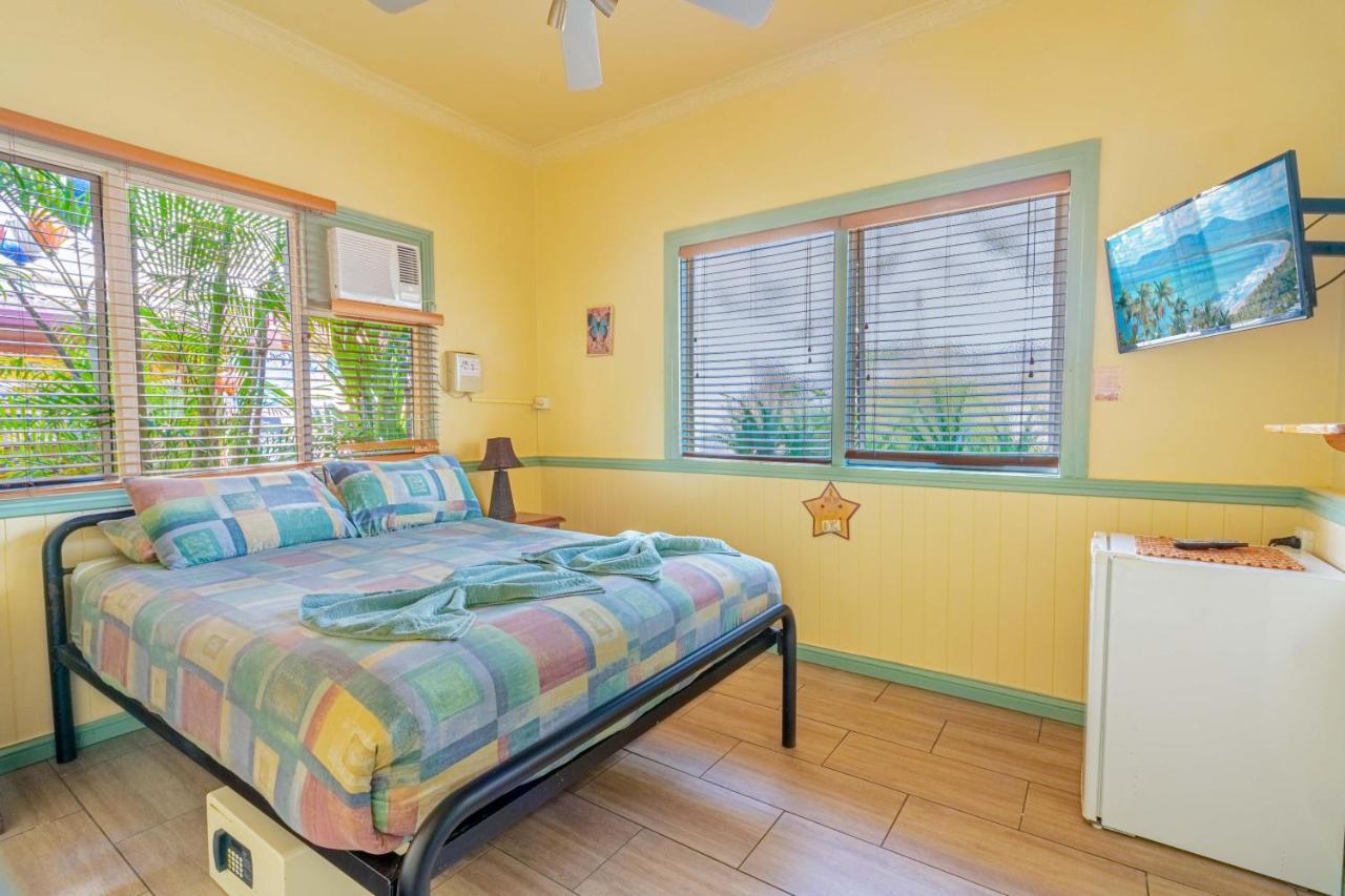 Tropic Days Boutique Hostel Cairns Luaran gambar
