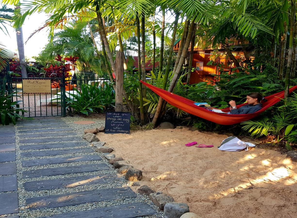 Tropic Days Boutique Hostel Cairns Luaran gambar