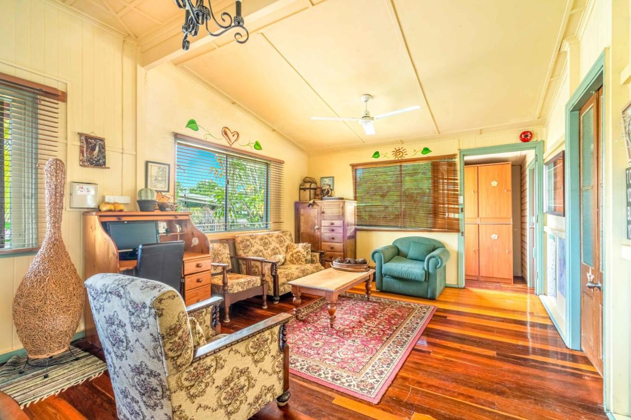 Tropic Days Boutique Hostel Cairns Luaran gambar
