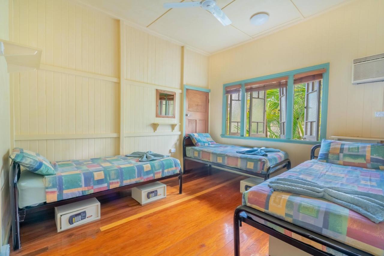 Tropic Days Boutique Hostel Cairns Luaran gambar
